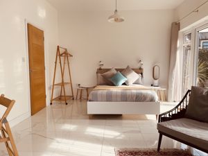 Photo 27- click for photo gallery